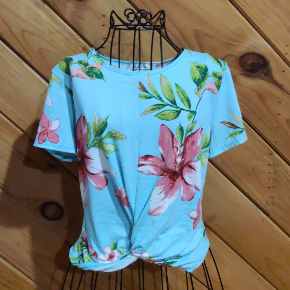 Hot gal tee
